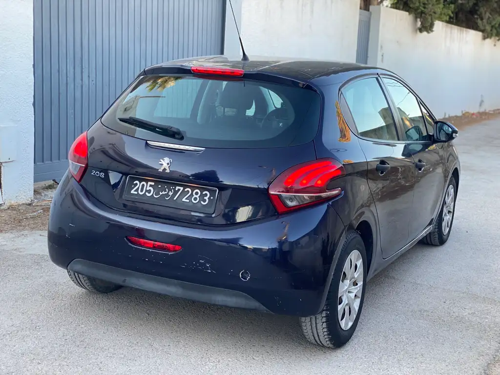 Peugeot 208 première main
