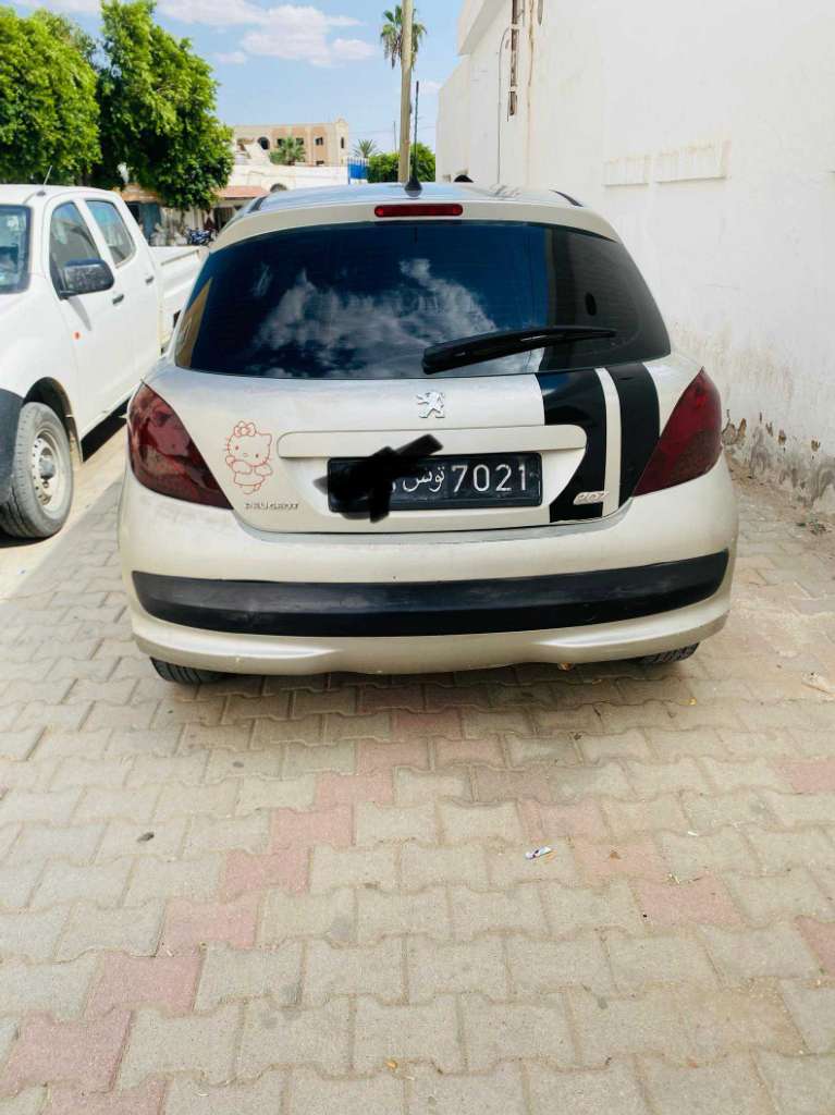 Peugeot 207