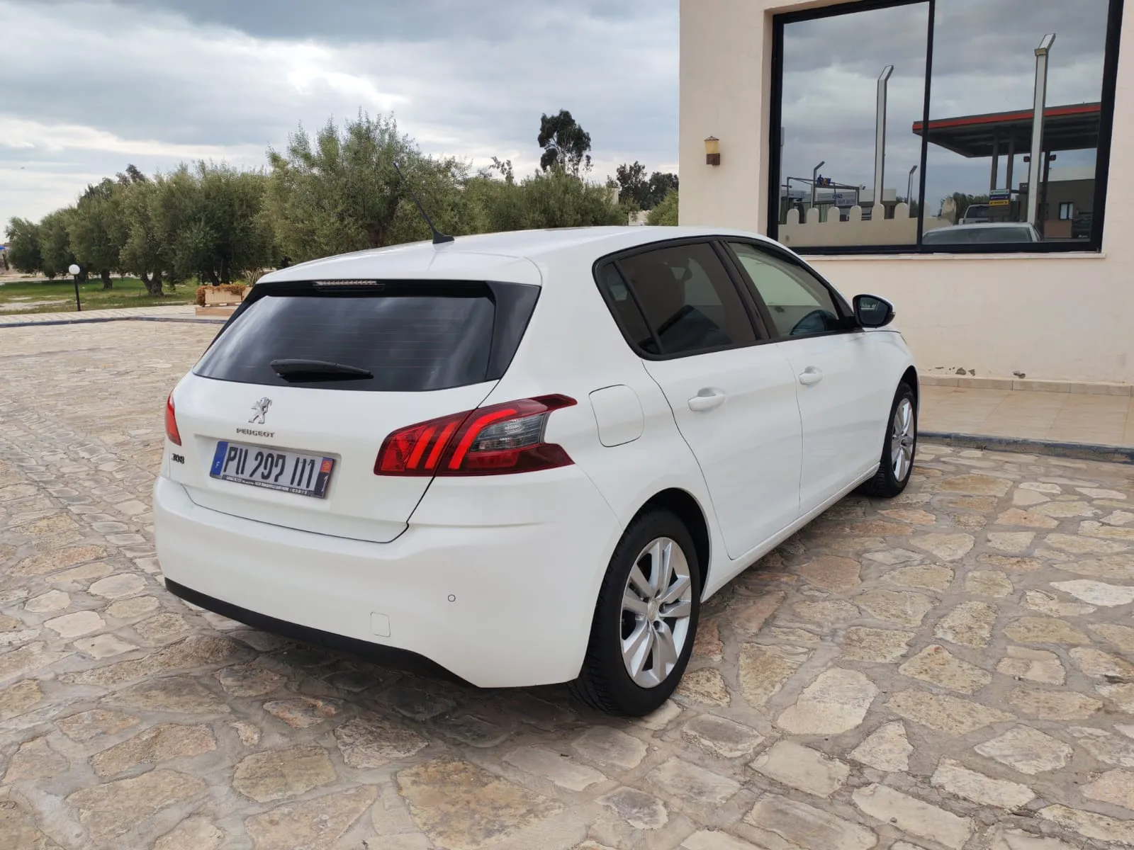 Peugeot 308 diesel 7cv importé fin seri 