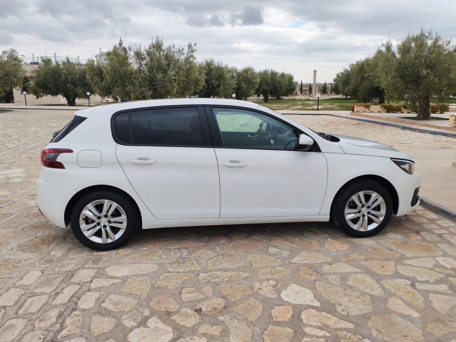 Peugeot 308 diesel 7cv importé fin seri 