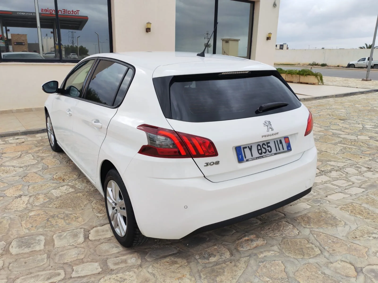 Peugeot 308 diesel 7cv importé fin seri 