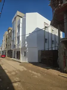 À VENDRE  Nouvel immeuble jamais habité à Chatt Mariem Sousse