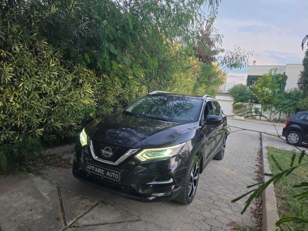 🚘 Nissan Qashqai 2018 ESSENCE 🚘
          🔁 on accepte l échange des voitures
     