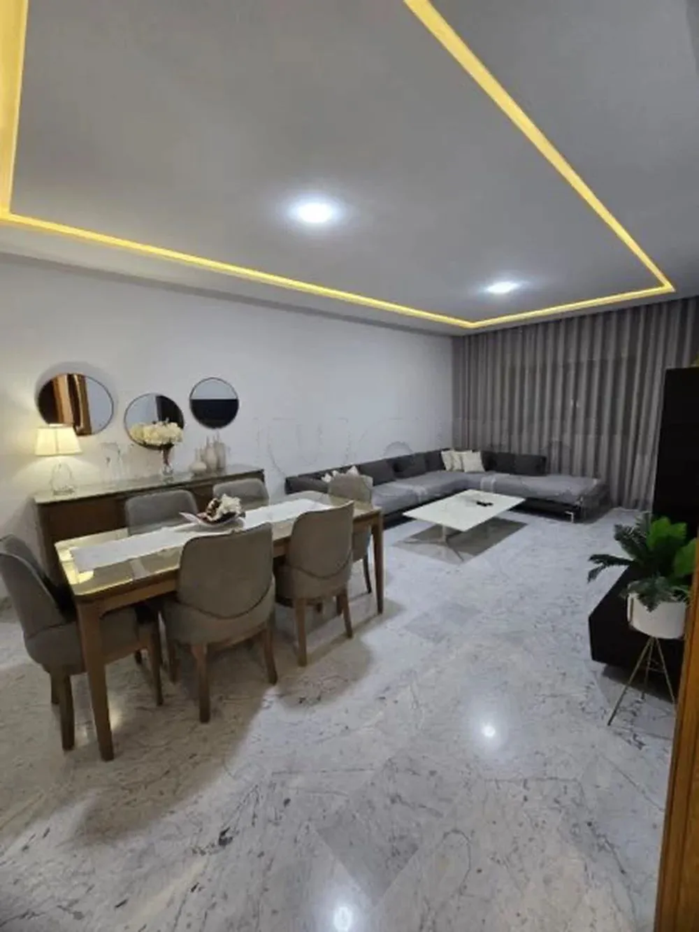 A Louer Appartement S+3 Haut Standing à Menzah 9C