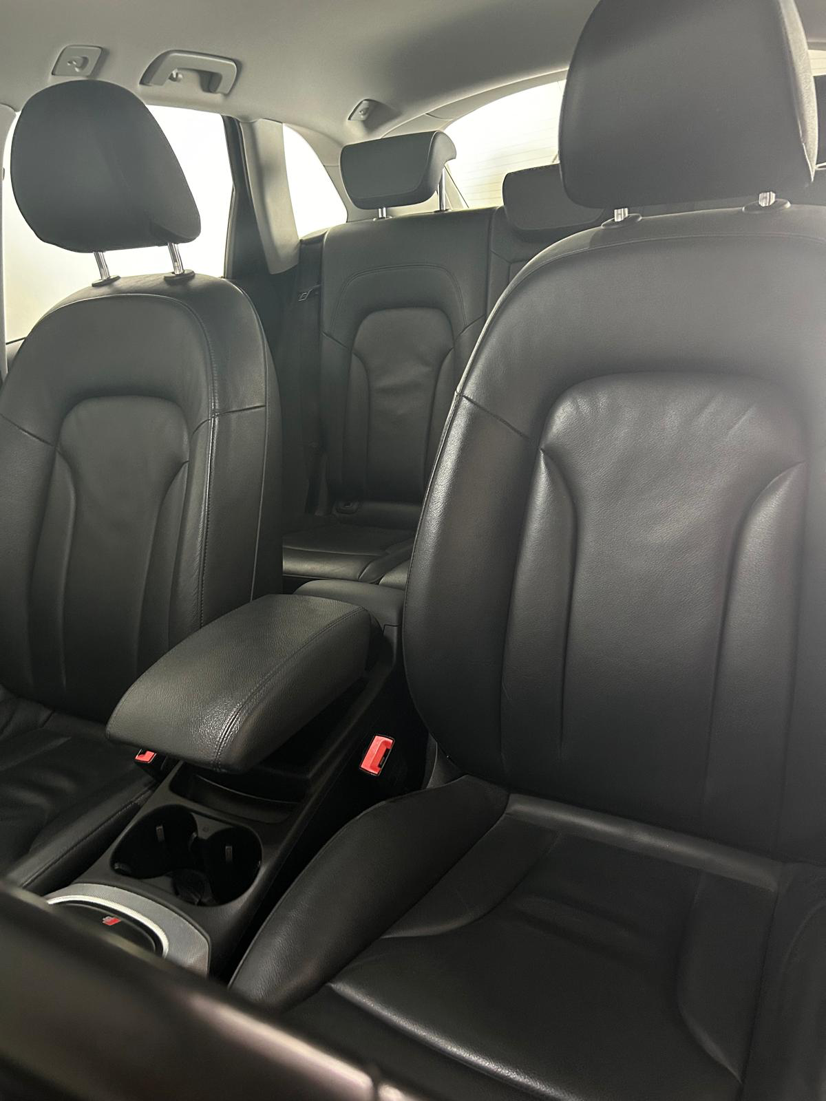 Audi Q5 2.0L TDI 150cv 2014 excellent état 