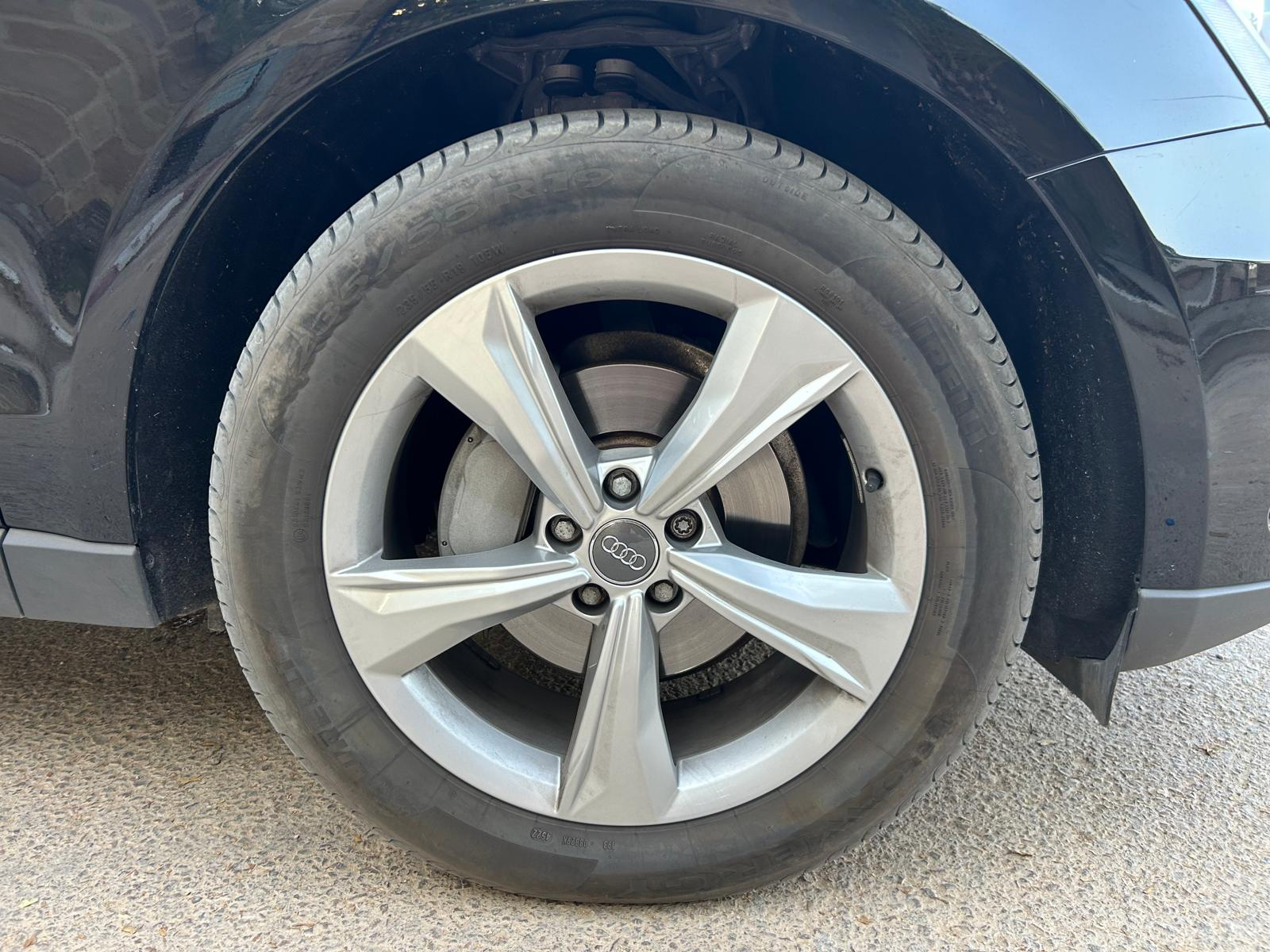 Audi Q5 2.0L TDI 150cv 2014 excellent état 