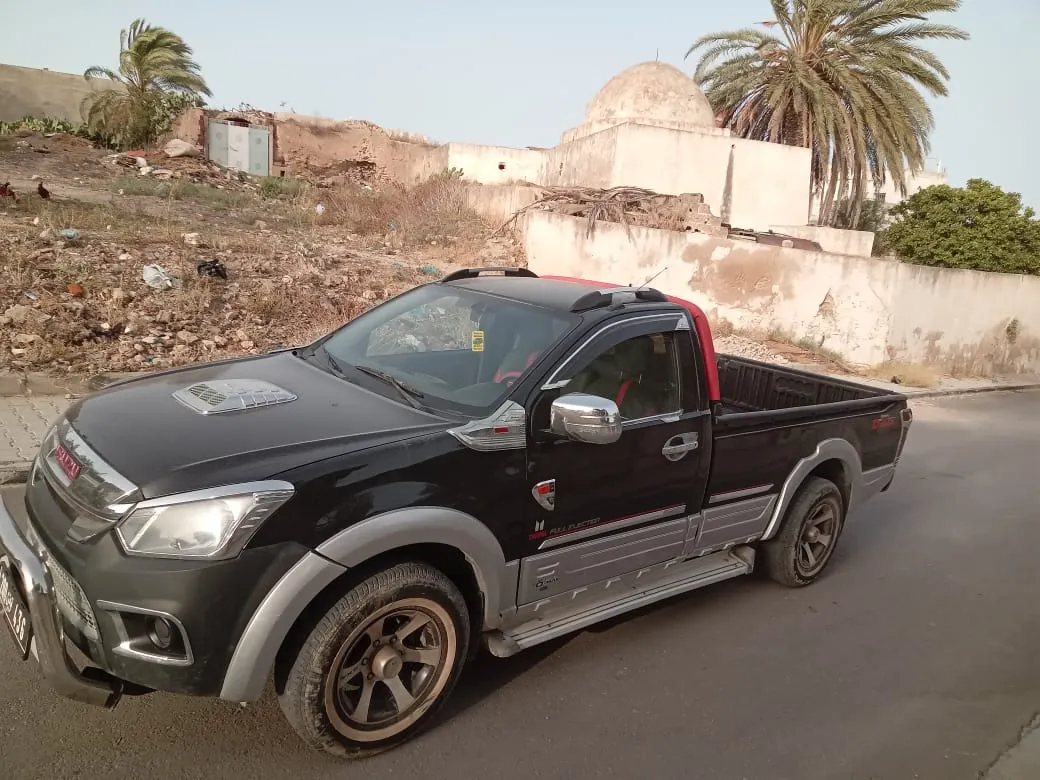 ISUSU D MAX