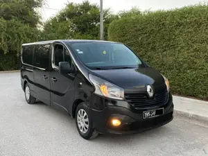 Renault trafic 3 9 places