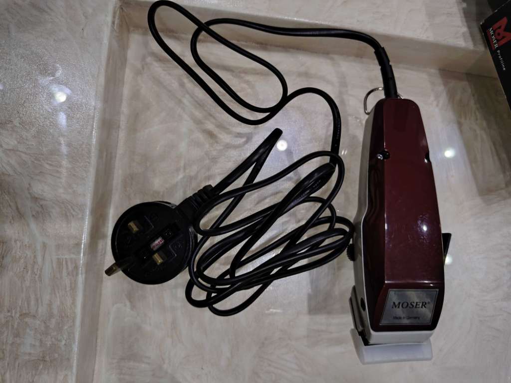 ماكينة حلاقة