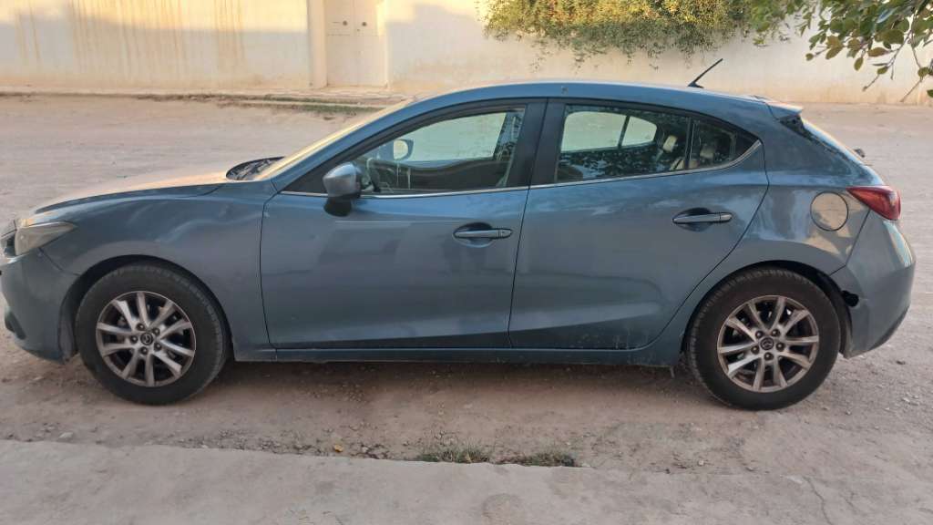 Mazda 3 à vendre