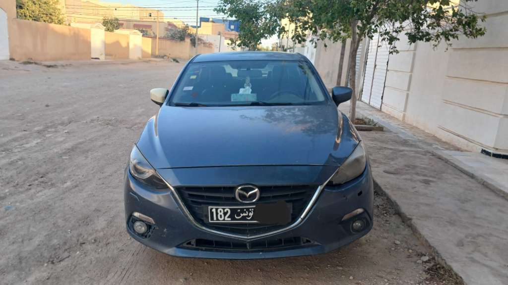 Mazda 3 à vendre