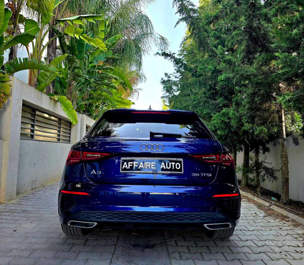 🚘Audi A3 S-line 1.4 essence 2024/6 série 245🚘
          🔁 on accepte l échange des voitures
    