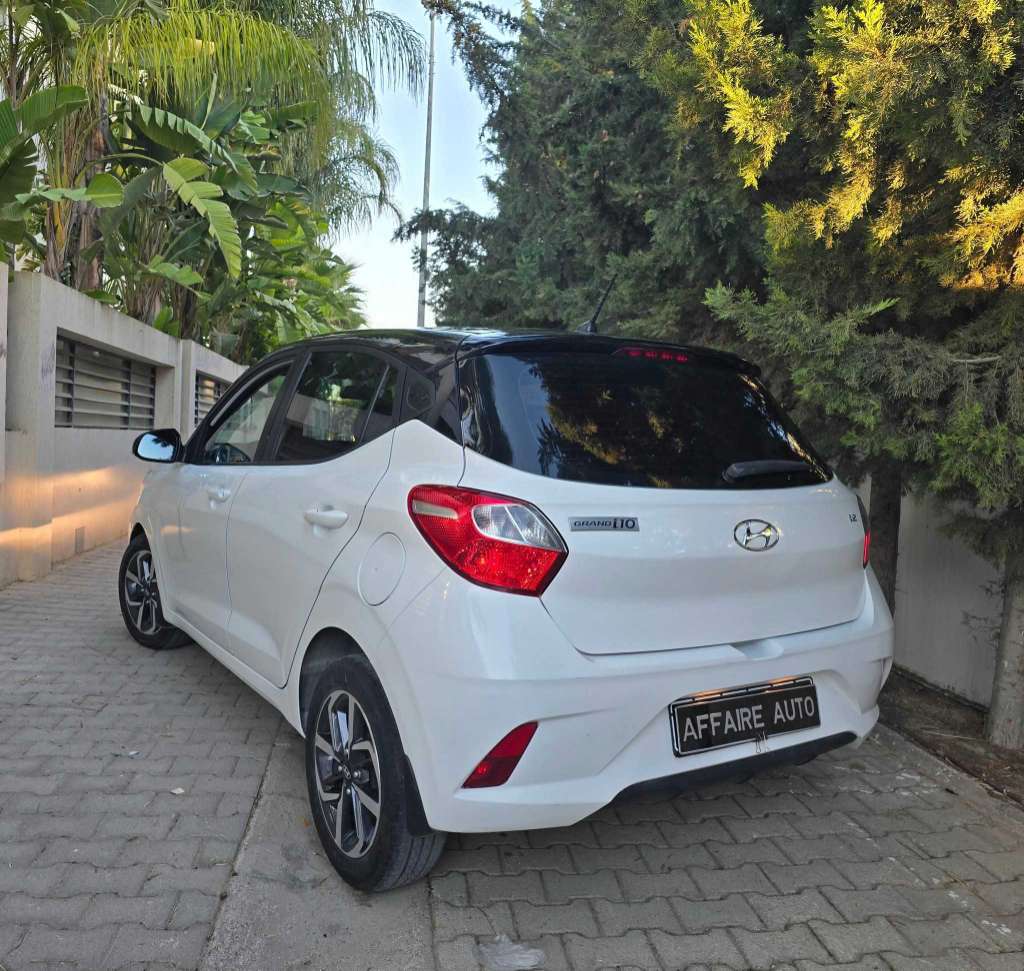 🚘 Hyundai I10 2023 🚘
          🔁 on accepte l échange des voitures
       

