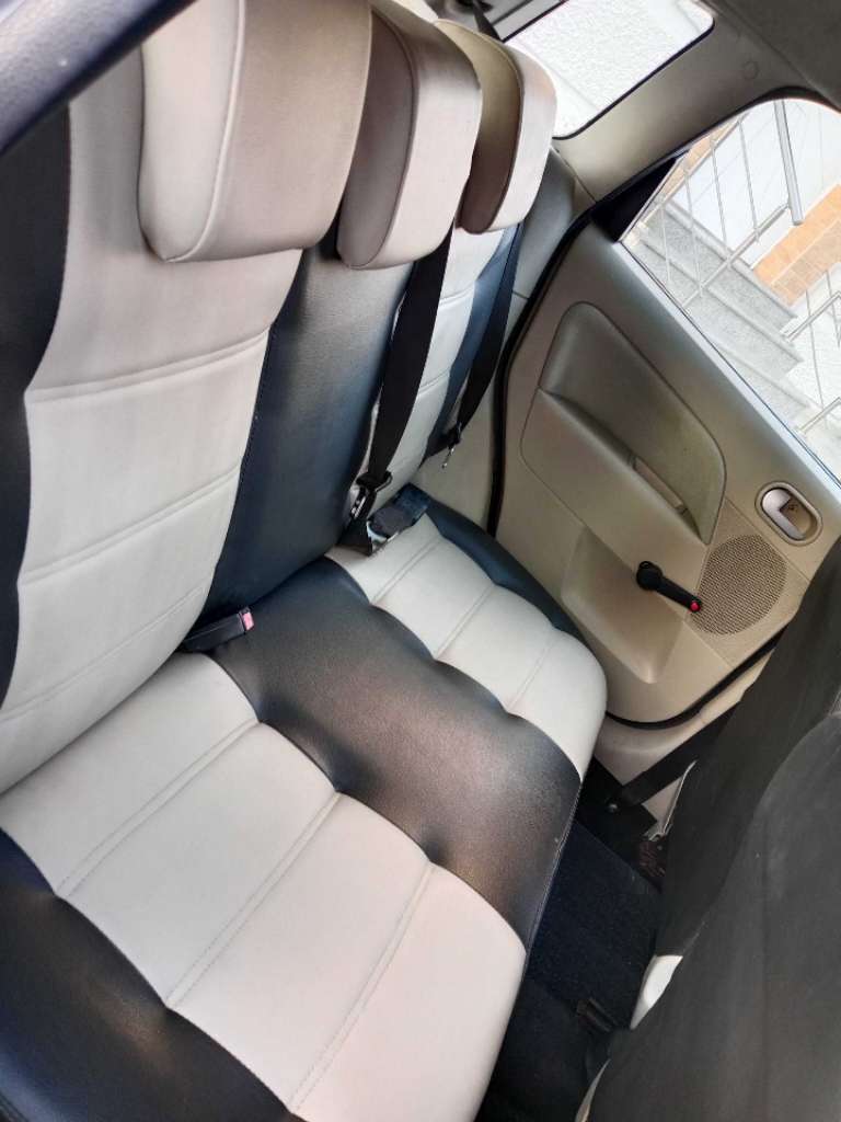 Ford fiesta phase 2 état très propre 📞📞21031826