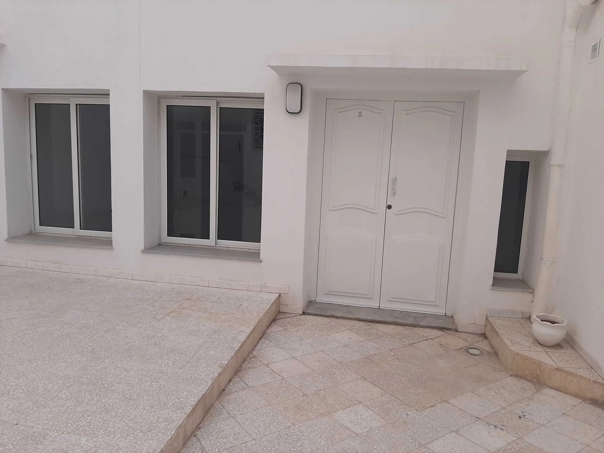 Appartement S3  usage bureau  Centre urbain Nord