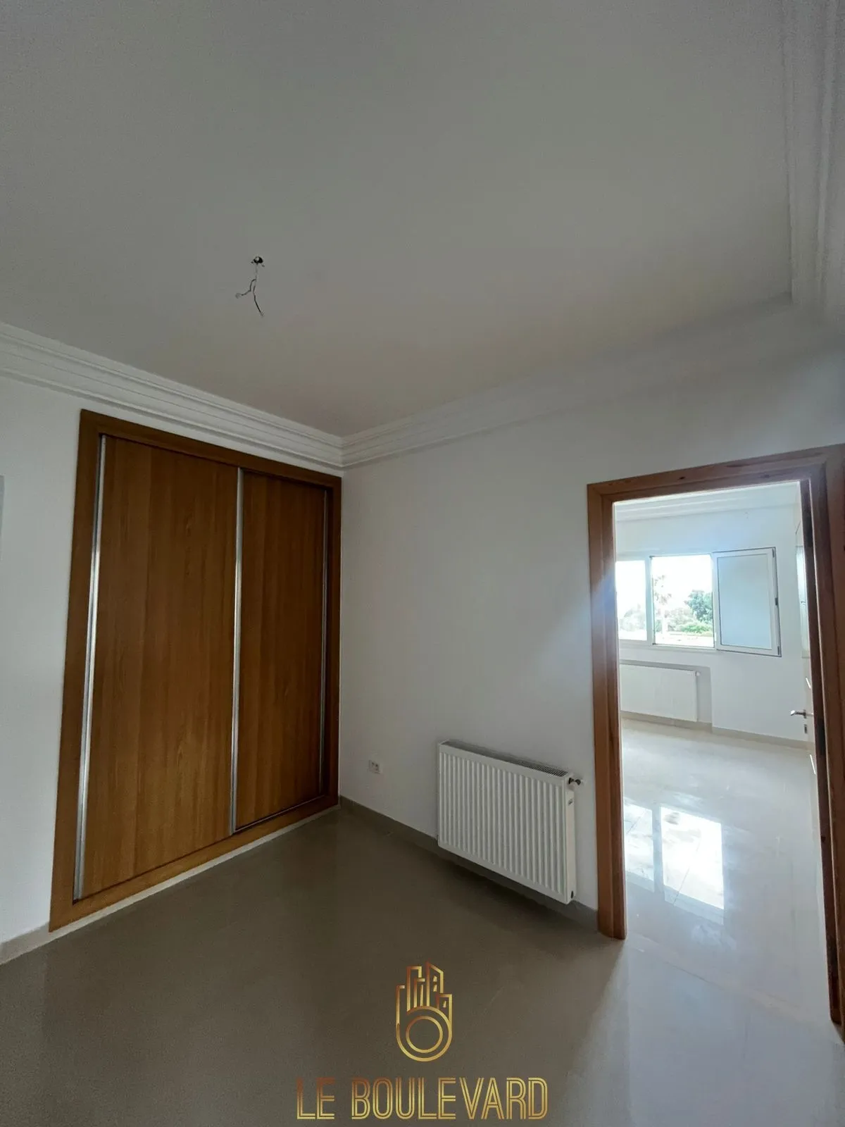 Location Annuelle : Etage De Villa S+3 Haut Standing Vue Sur Mer à Sidi Mahersi, Nabeul
