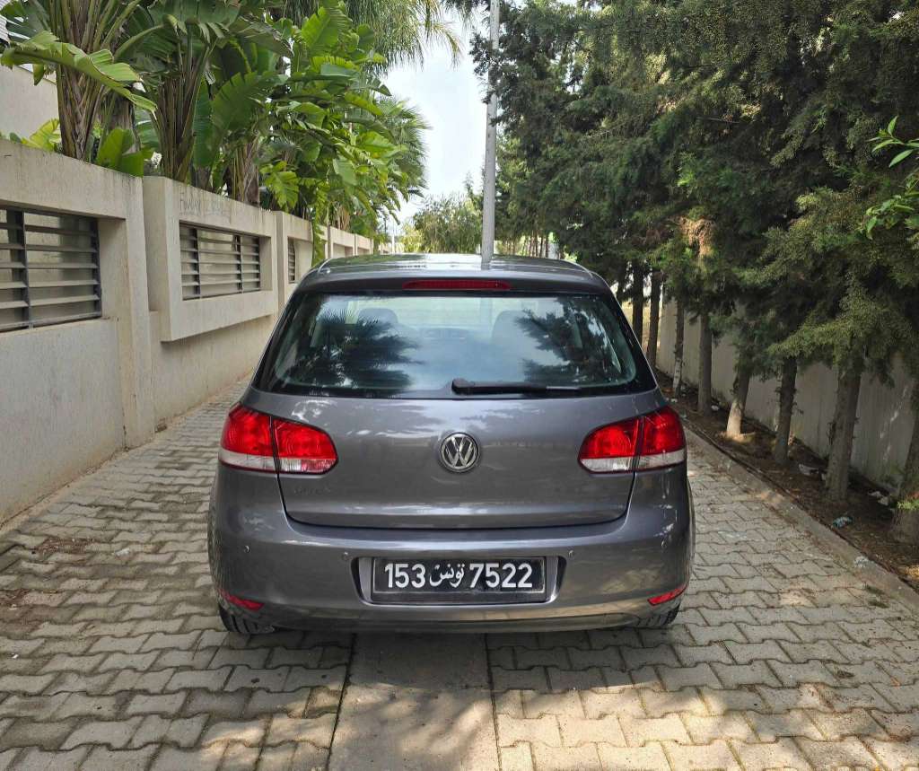 🇩🇪 Volkswagen Golf6 1.4 essence 🇩🇪 
On accepte l'échange des voitures  