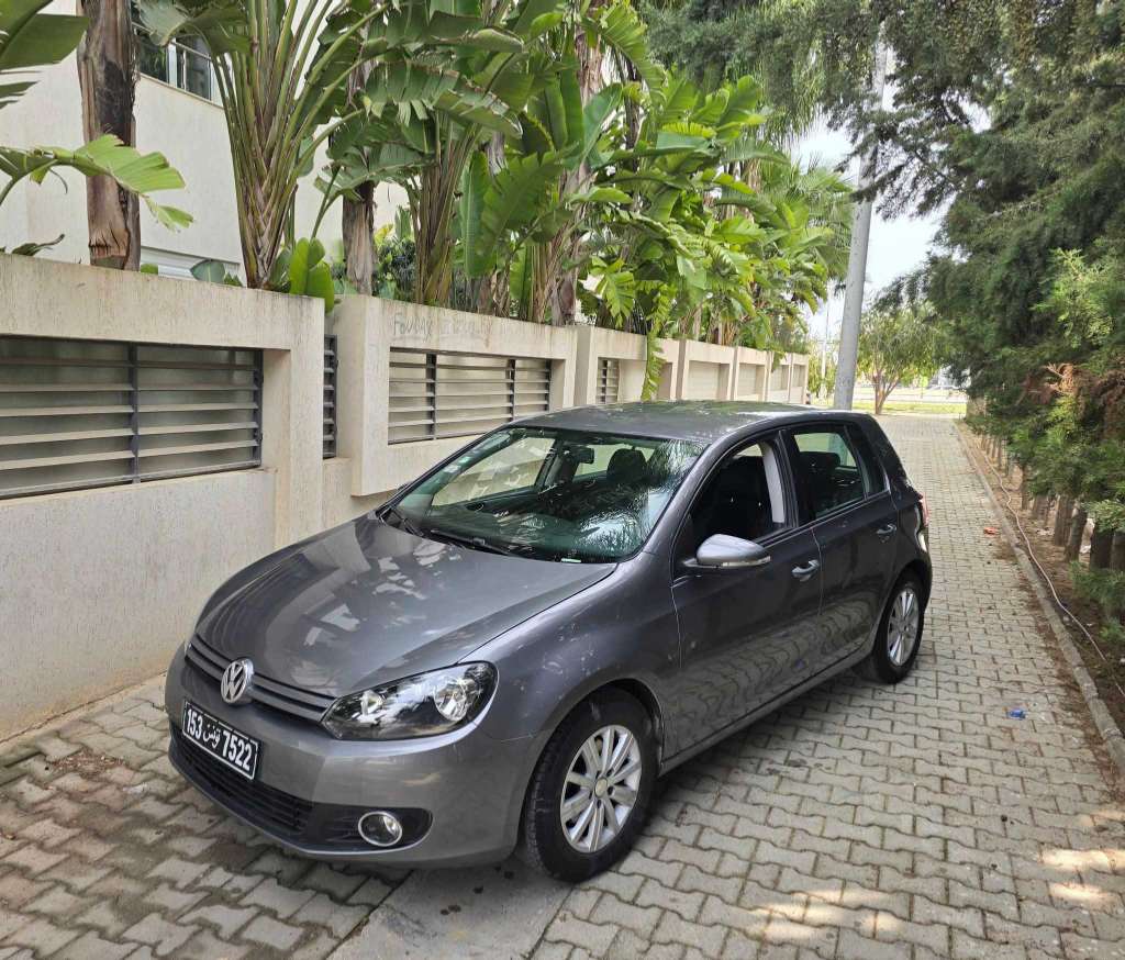 🇩🇪 Volkswagen Golf6 1.4 essence 🇩🇪 
On accepte l'échange des voitures  