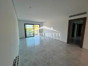 Appartement S+3 à La Marsa MAL2323
