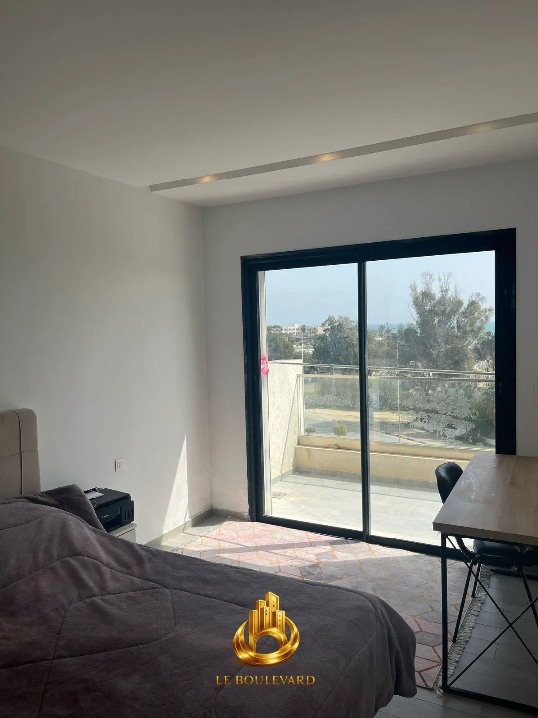 Location Annuelle : Appartement S+2 Haut Standing Vue Sur Mer à Néapolis, Nabeul 