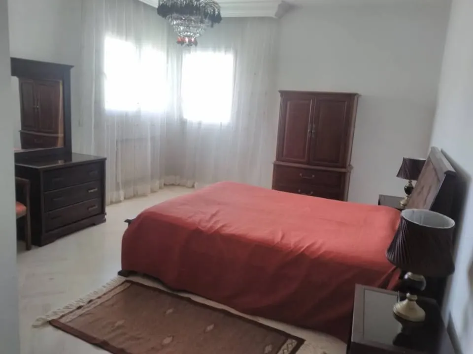 appartement s+2 haut standing meublé situé Manar 2