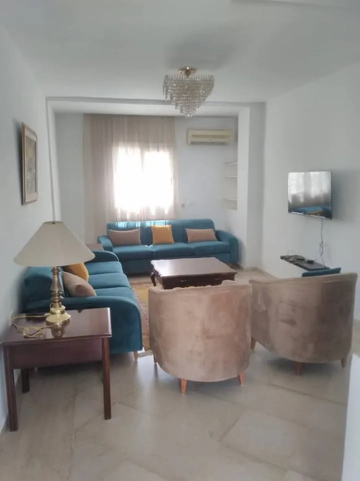 appartement s+2 haut standing meublé situé Manar 2