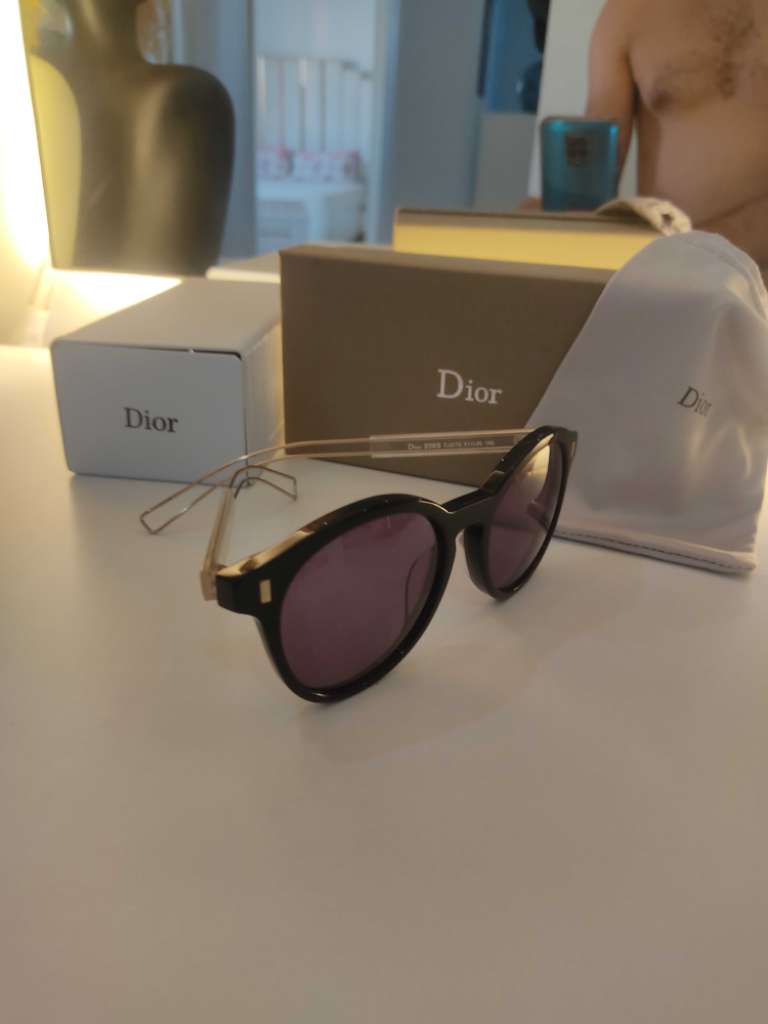 A vendre lunette Dior femme model 2024