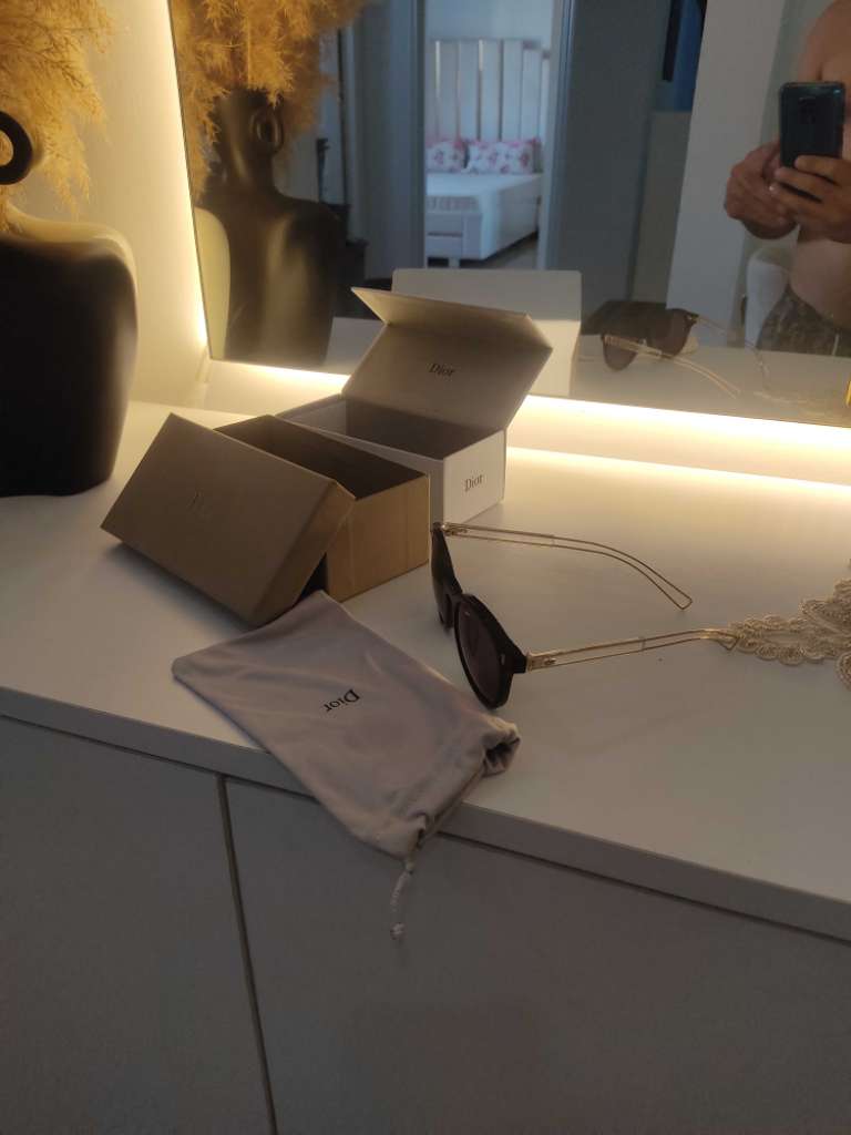 A vendre lunette Dior femme model 2024