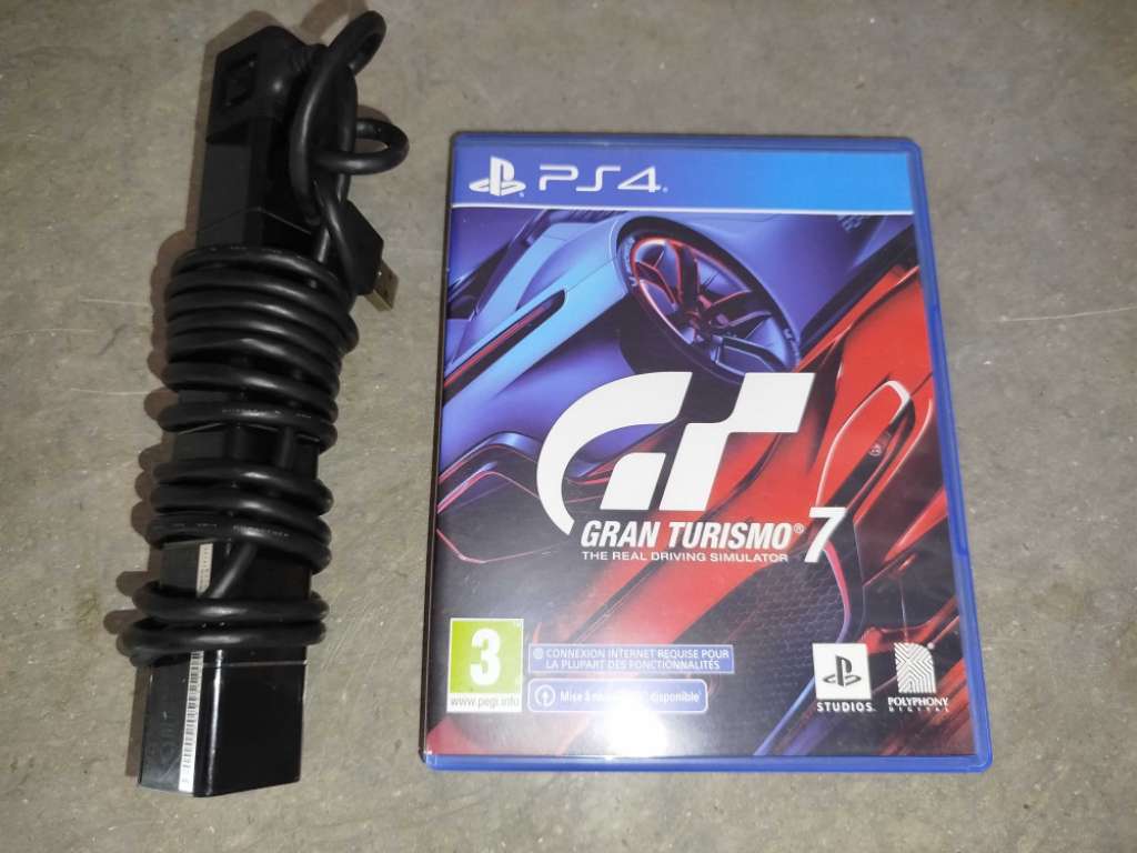 CD et camera original pour ps4