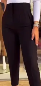 pantalon zara ( pant à cheville) taille 40