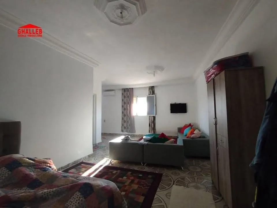 maison avec 3 garages 29730412