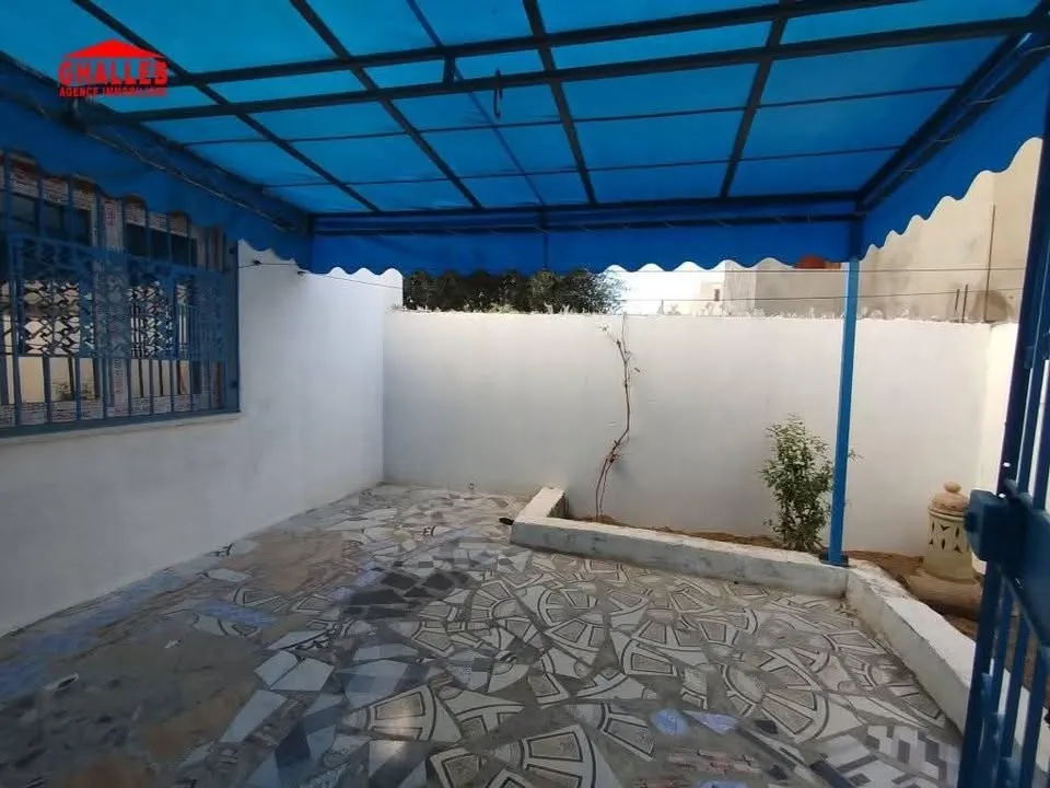 maison avec 3 garages 29730412