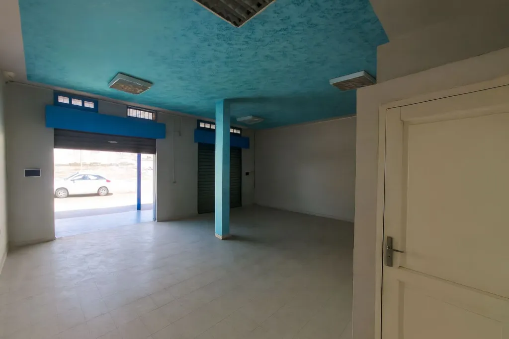 Local 50 m² en gérance libre Mrj