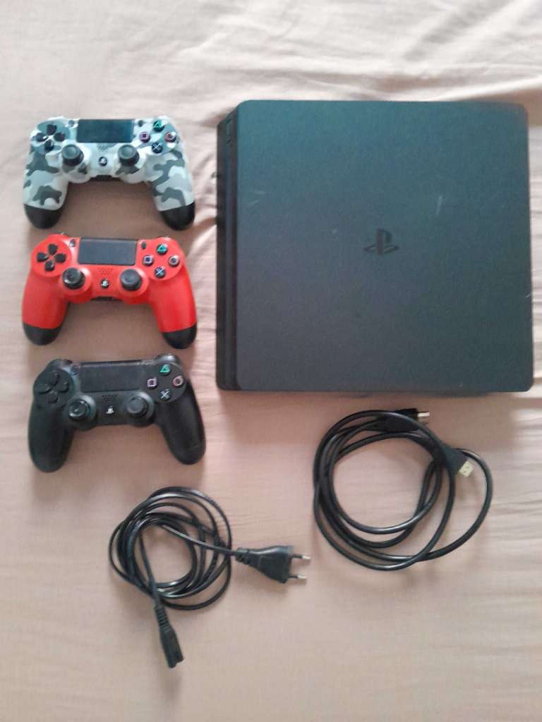 Ps4 slim