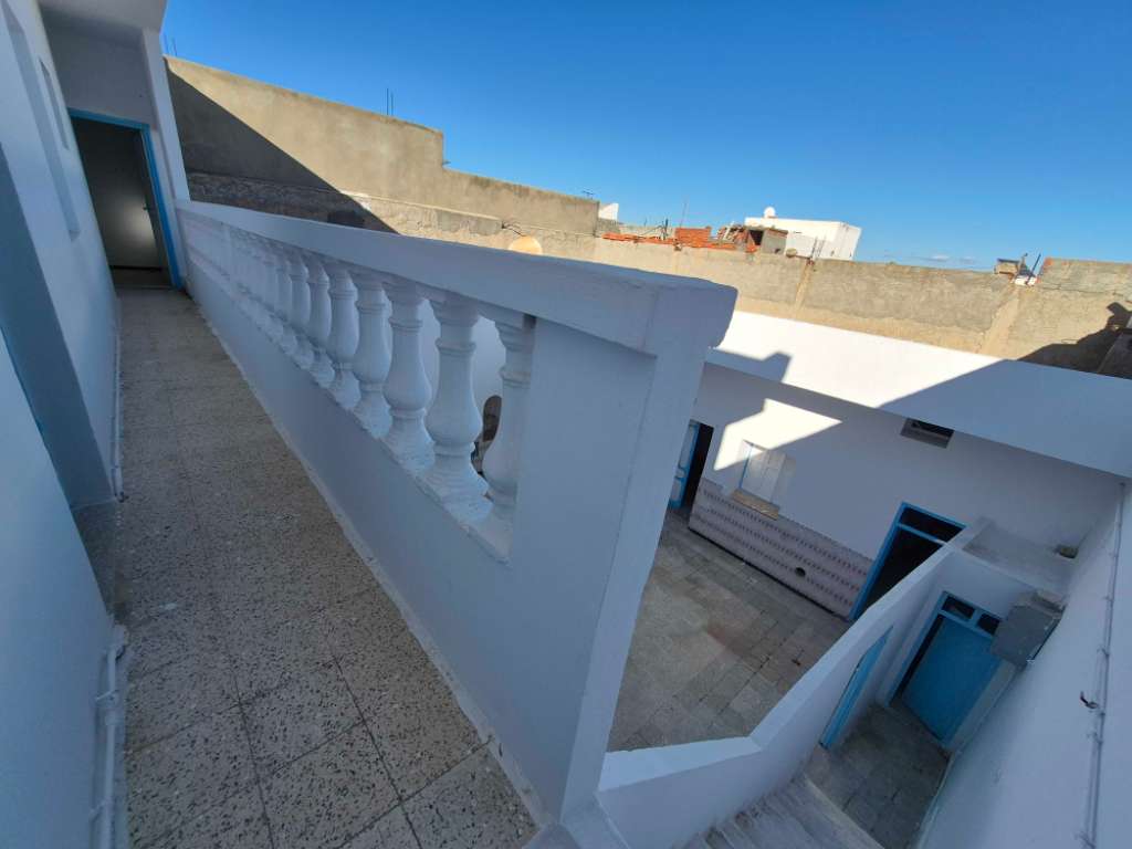 منزل للبيع 200 متر خنيس المنستير