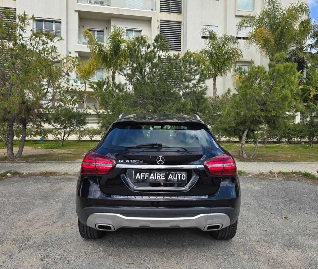 Mercedes GLA180 Diesel serie 234 🚘
          🔁 on accepte l échange des voitures