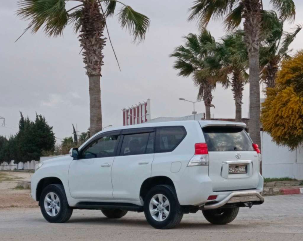 đ Toyota prado TXL 3.0L 7 places