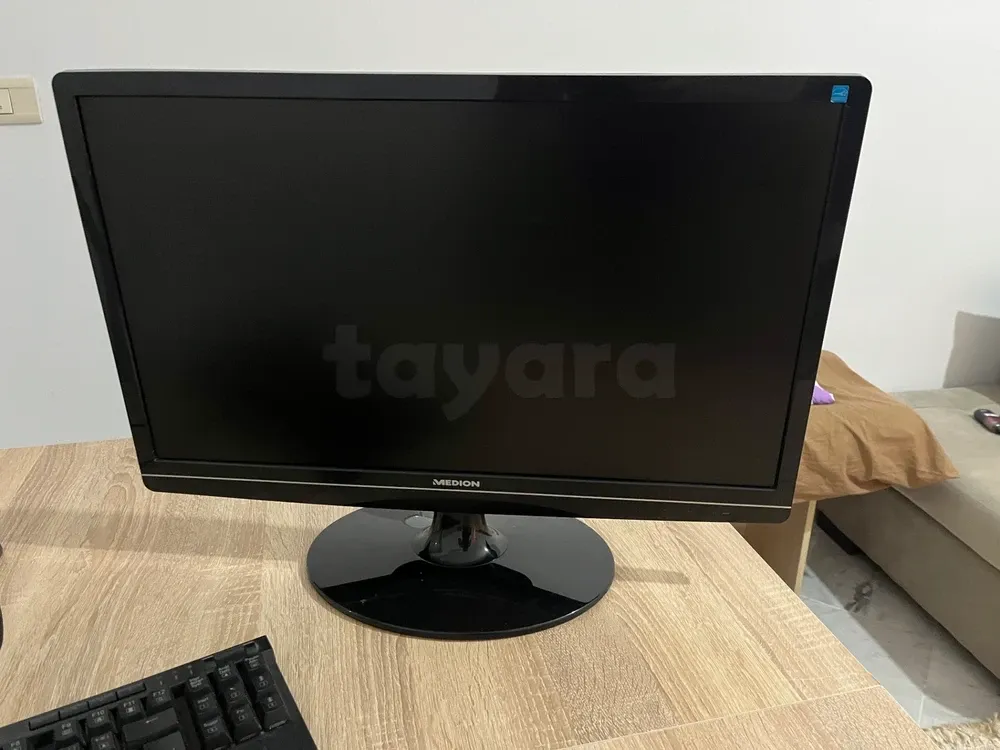 Ecran Medion 23.6 pouces et Clavier Redragon K587