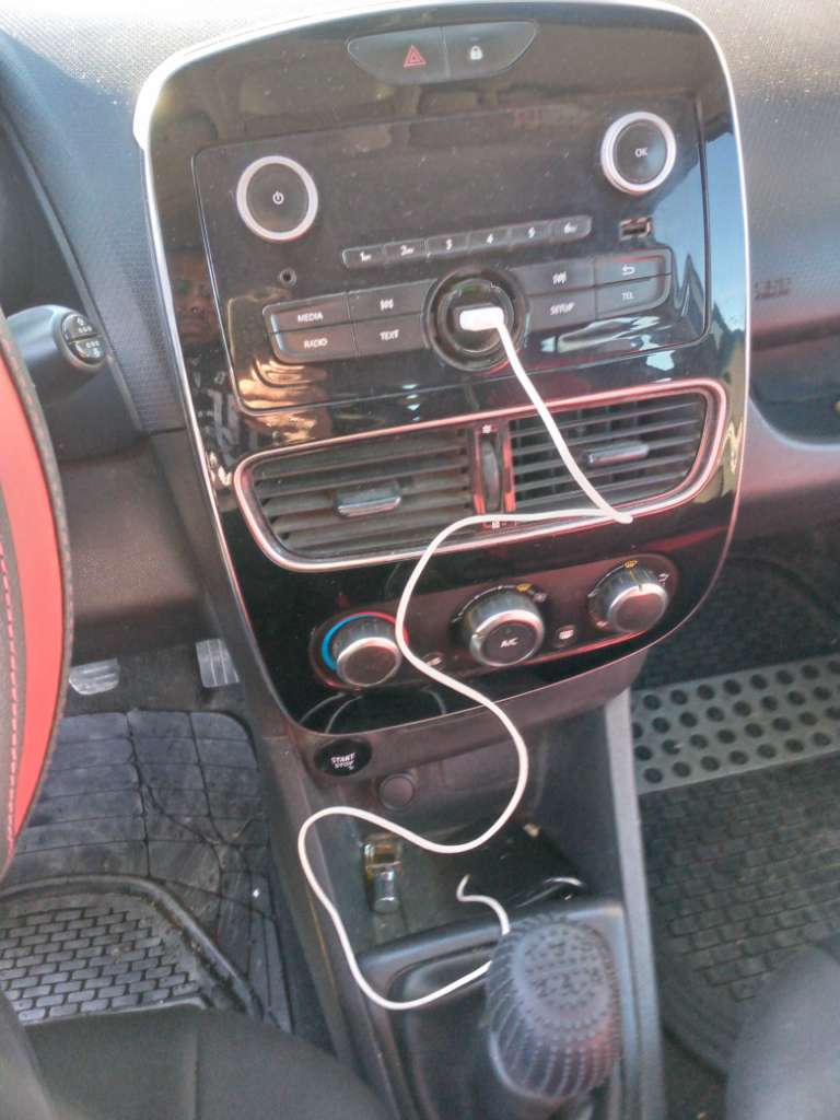 Clio 4 dynamique moteur symbole 