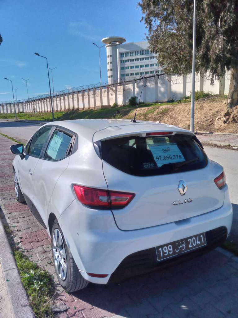 Clio 4 dynamique moteur symbole 