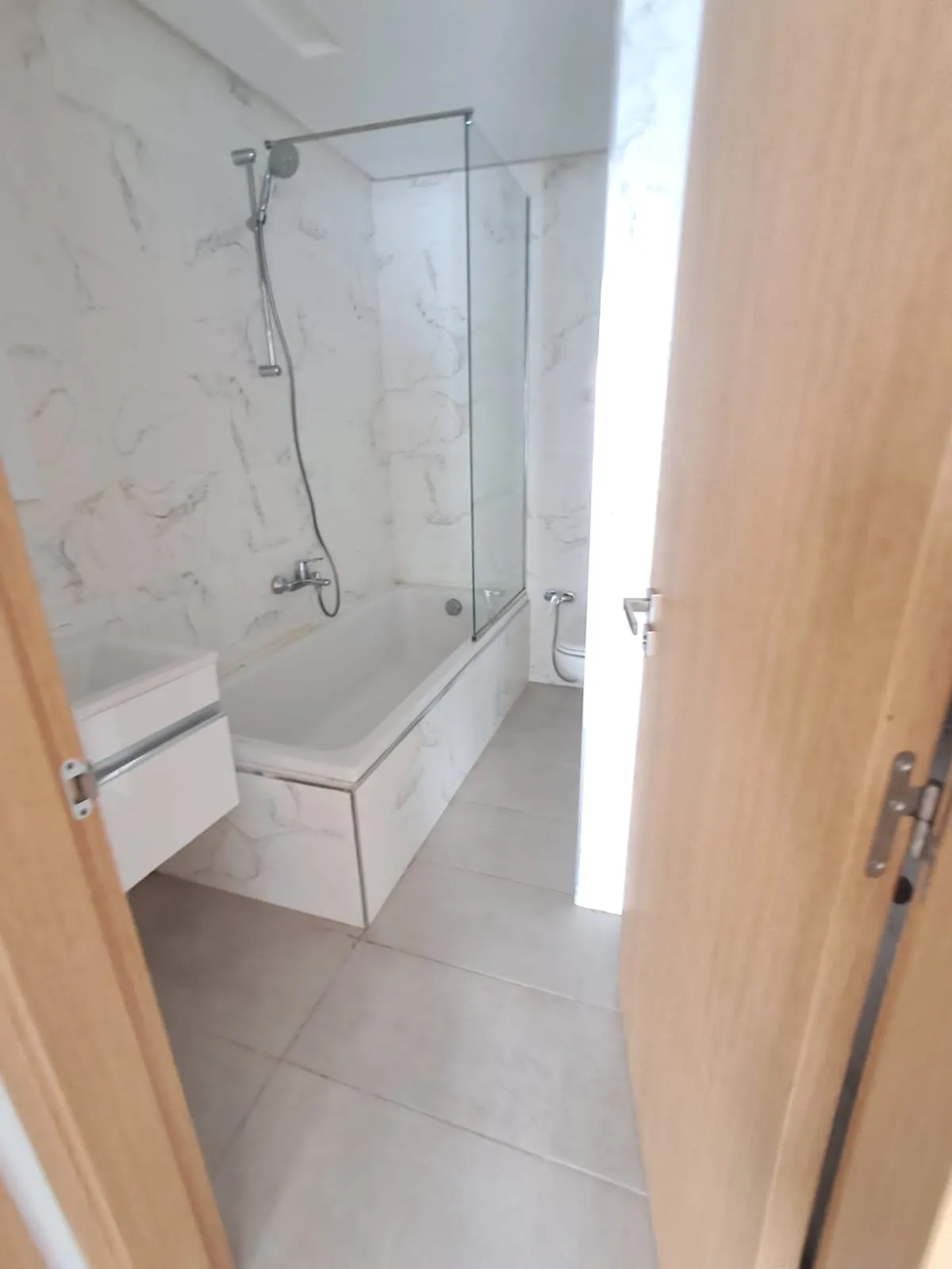 LOCATION Agréable appt S+3 HAUT STG