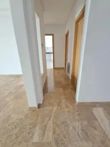 LOCATION Agréable appt S+3 HAUT STG