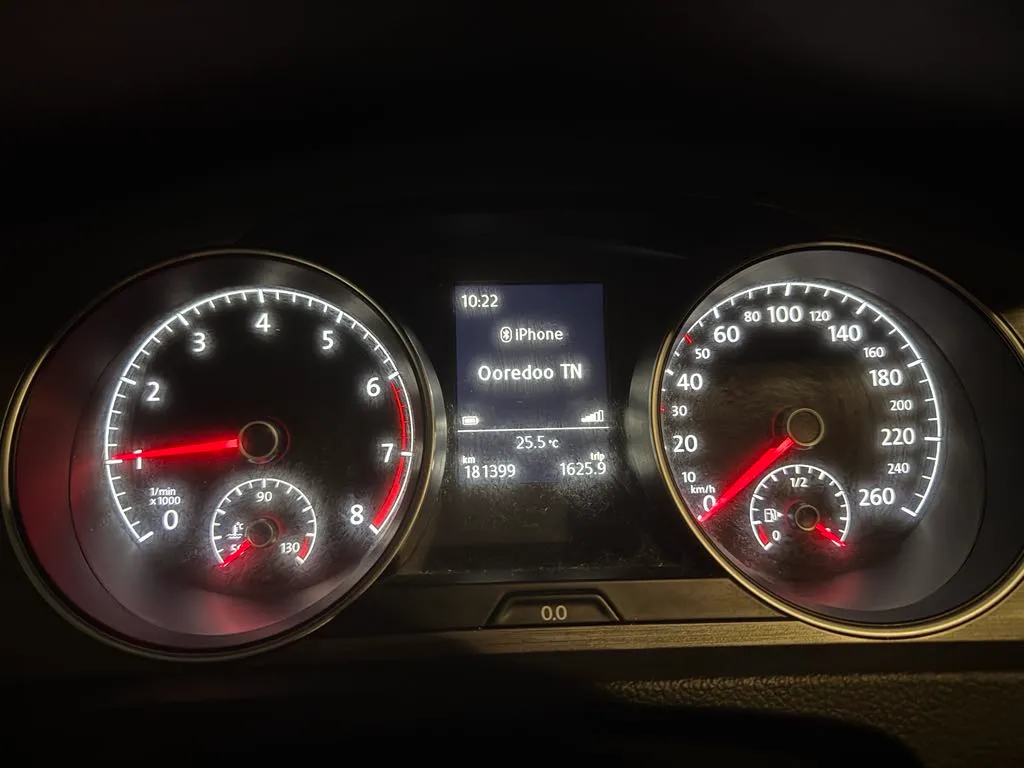 Golf 7 Essence Blue Motion. Une voiture très propre et bien entretenue