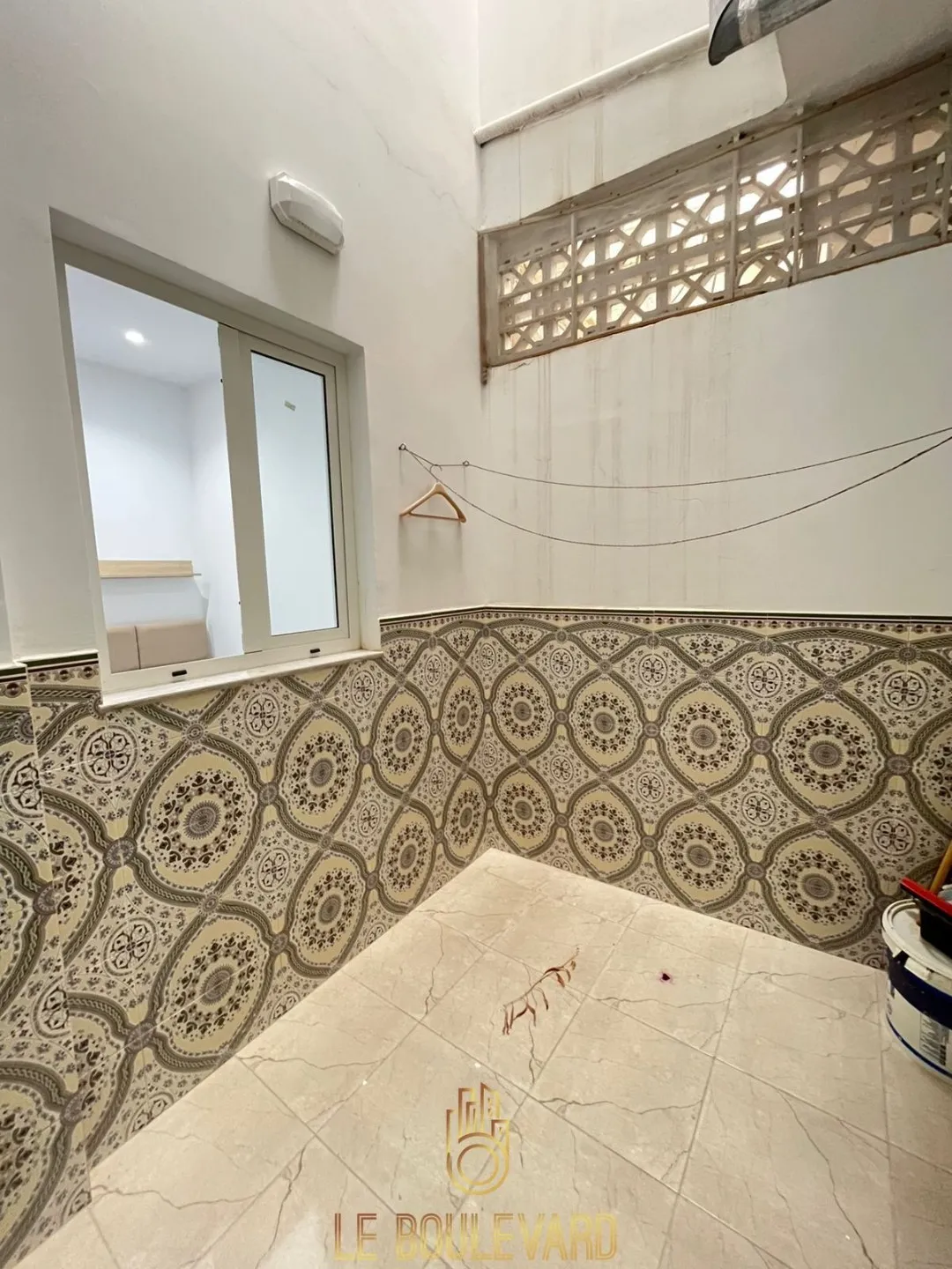 A louer rez de chaussée S+2 en plein centre villa Nabeul