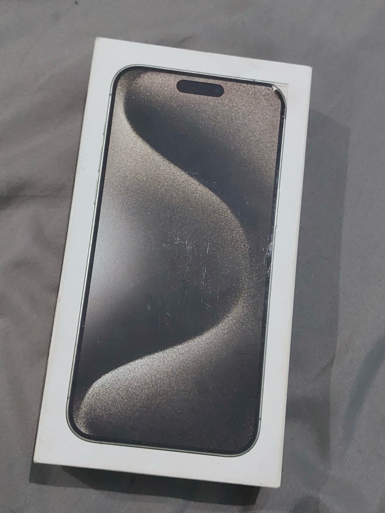 Iphone 15 pro max a vendre