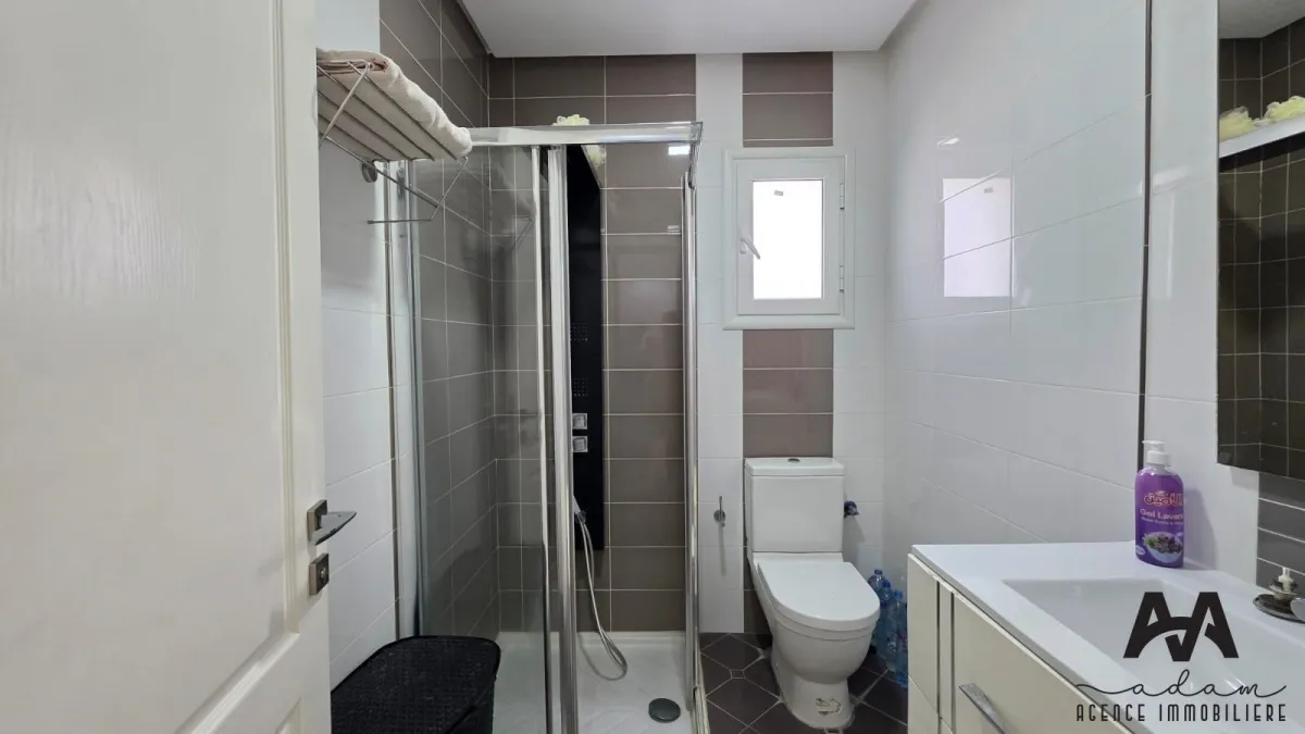 Étage de Villa S+3 Meublé à Louer à l’Année – Nabeul