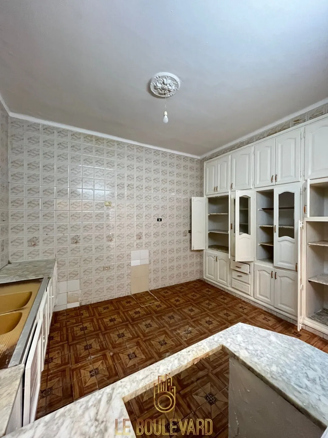 A Vendre Maison Avec Garage Située à Bir Challouf, Nabeul