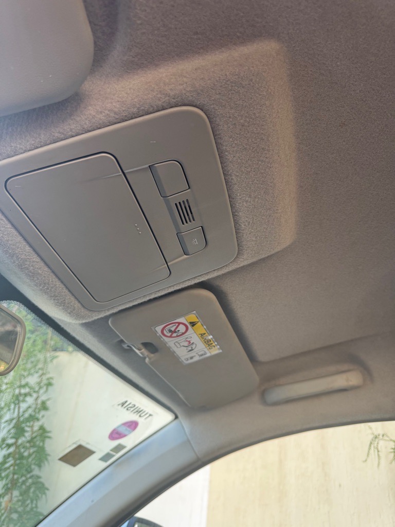 A vendre : « MAHINDRA KUV100 K8