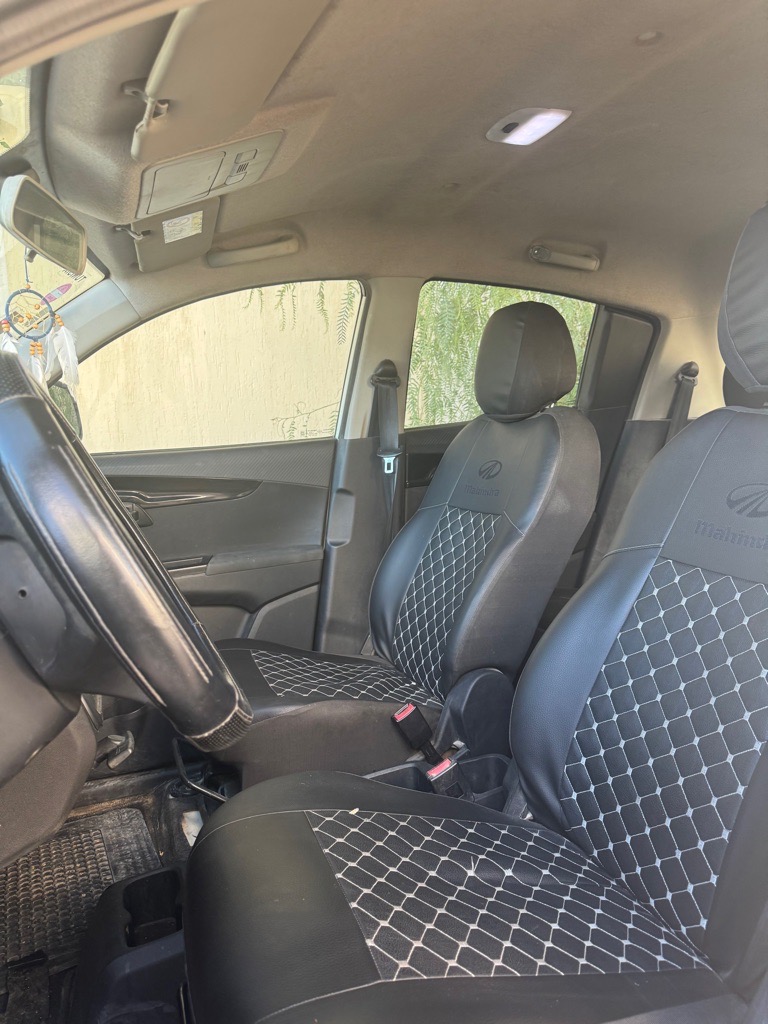 A vendre : « MAHINDRA KUV100 K8