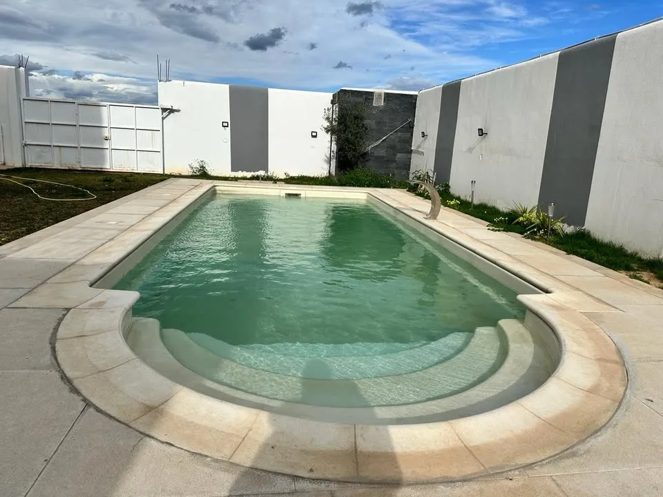 belle villa 1200 m